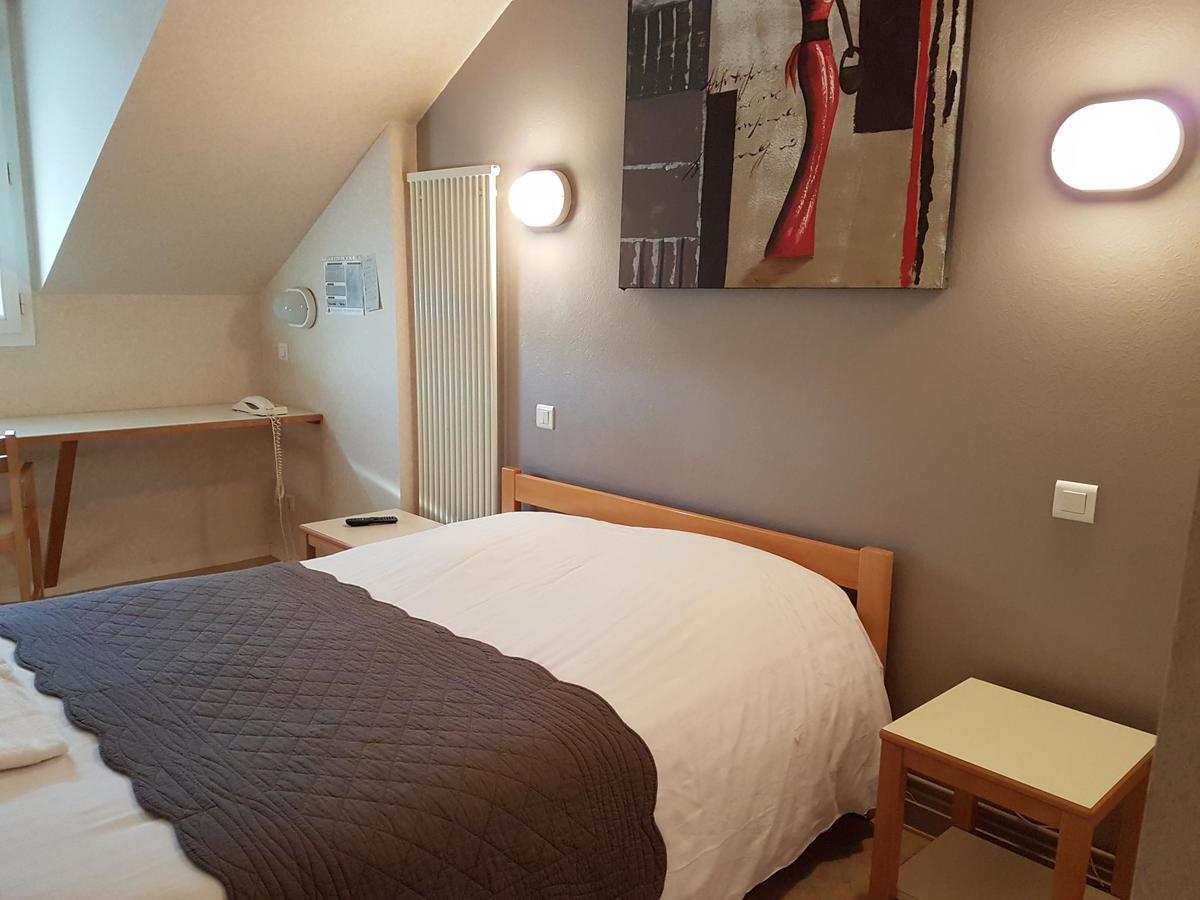 Hotel Le Bretagne Louvigné-de-Bais Szoba fotó